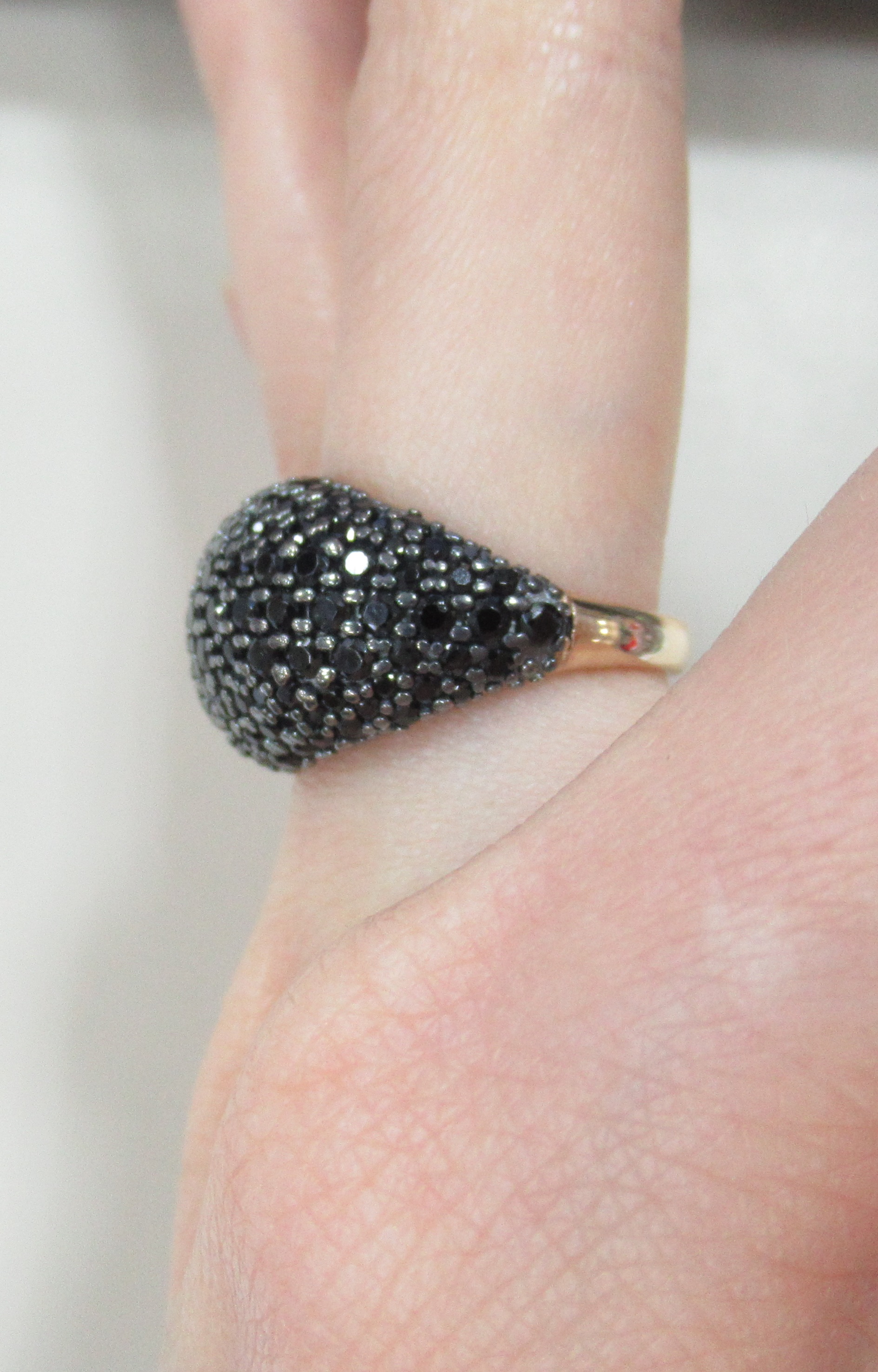 Серебряное кольцо со шпинелью